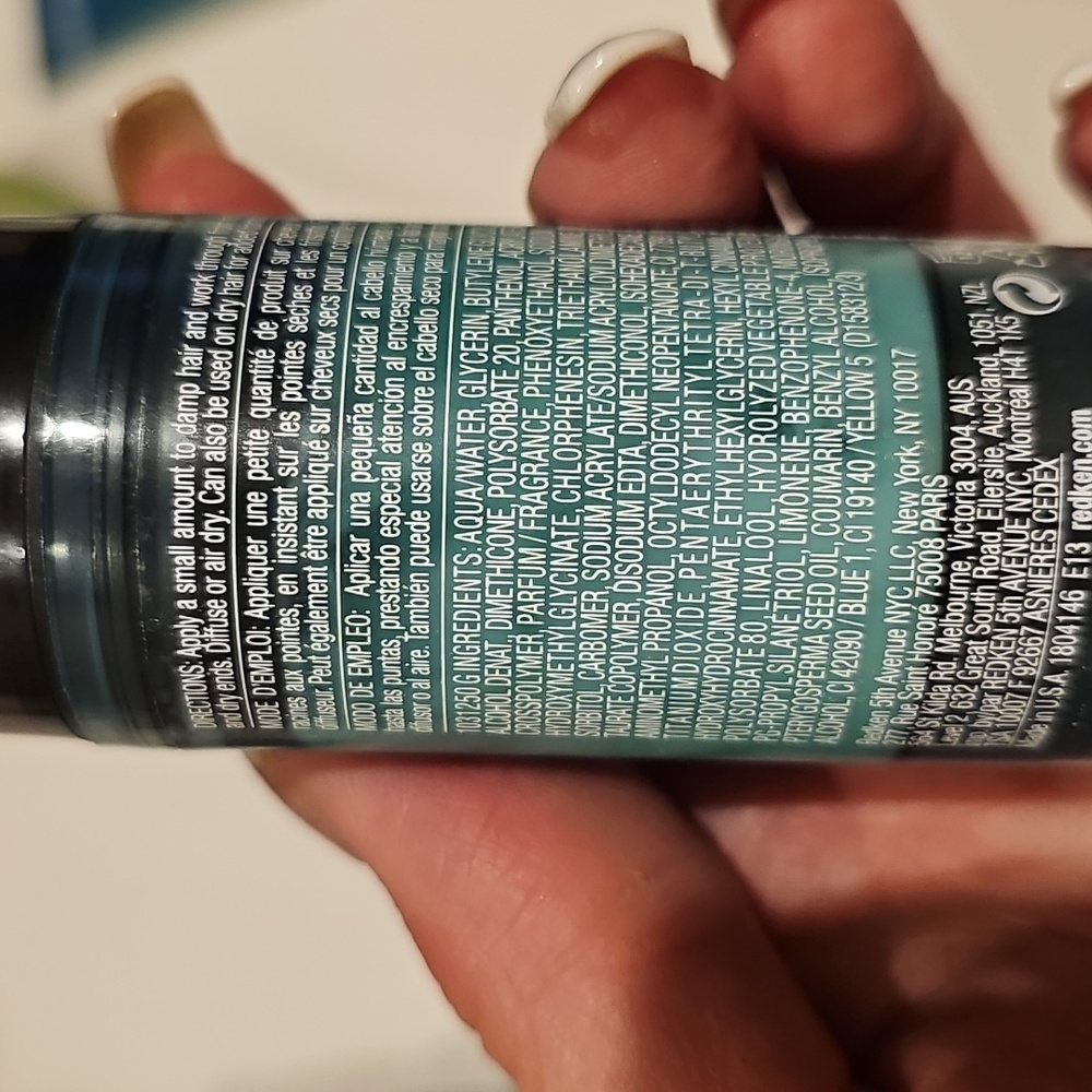 Redken Curvaceous 2- Full Swirl Cream and 1 Curvaceous Wind Up all 1 fl oz. each - Picture 4 of 5